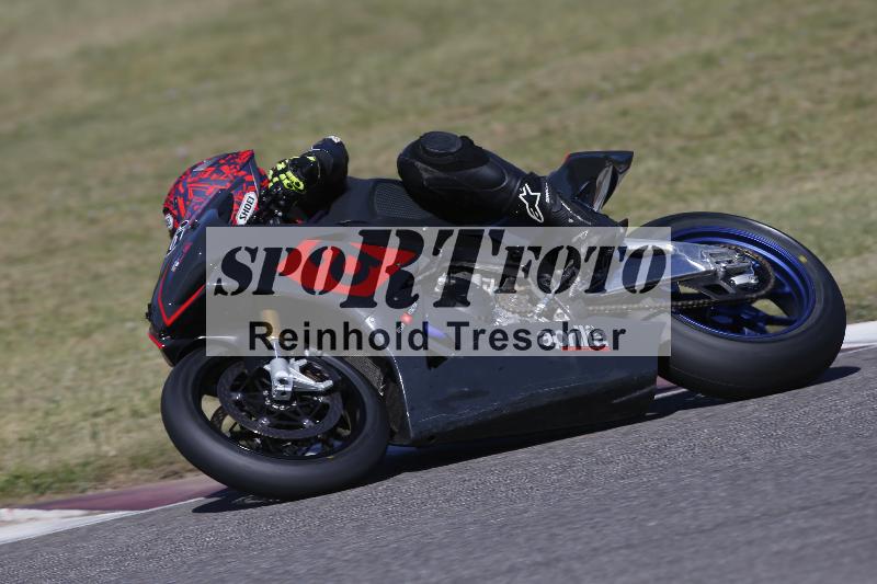 /12 30.04.2026  Speer Racing ADR/Gruppe rot/296